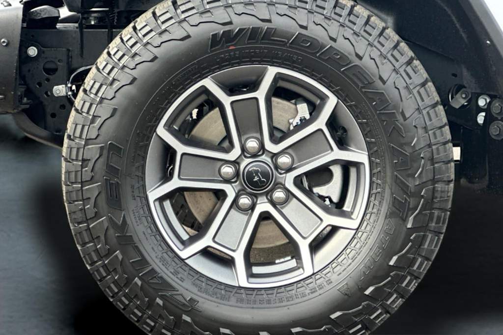 Thumbnail: 2026 Jeep Gladiator - 7