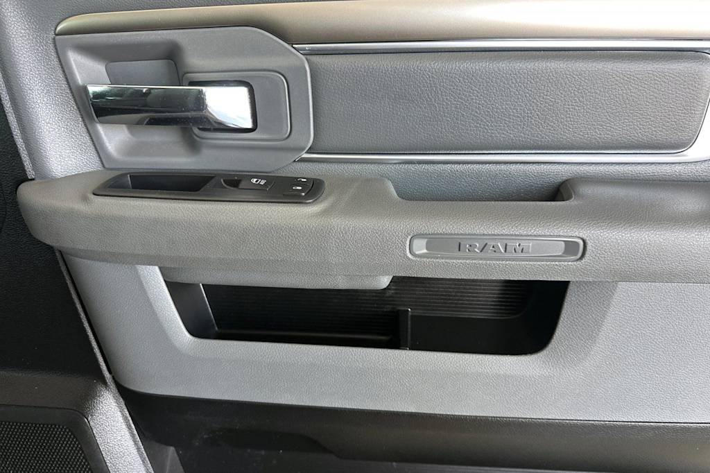 Thumbnail: 2020 RAM 1500 - 23