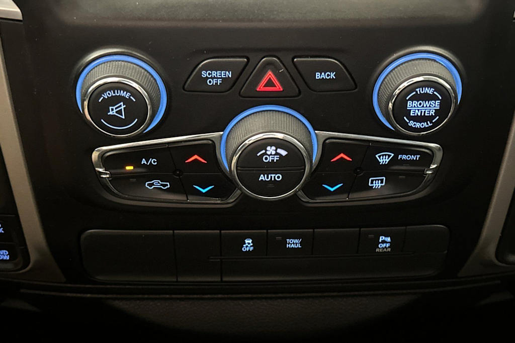 Thumbnail: 2019 RAM 1500 - 25