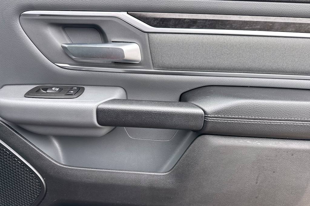 Thumbnail: 2022 RAM 1500 - 22