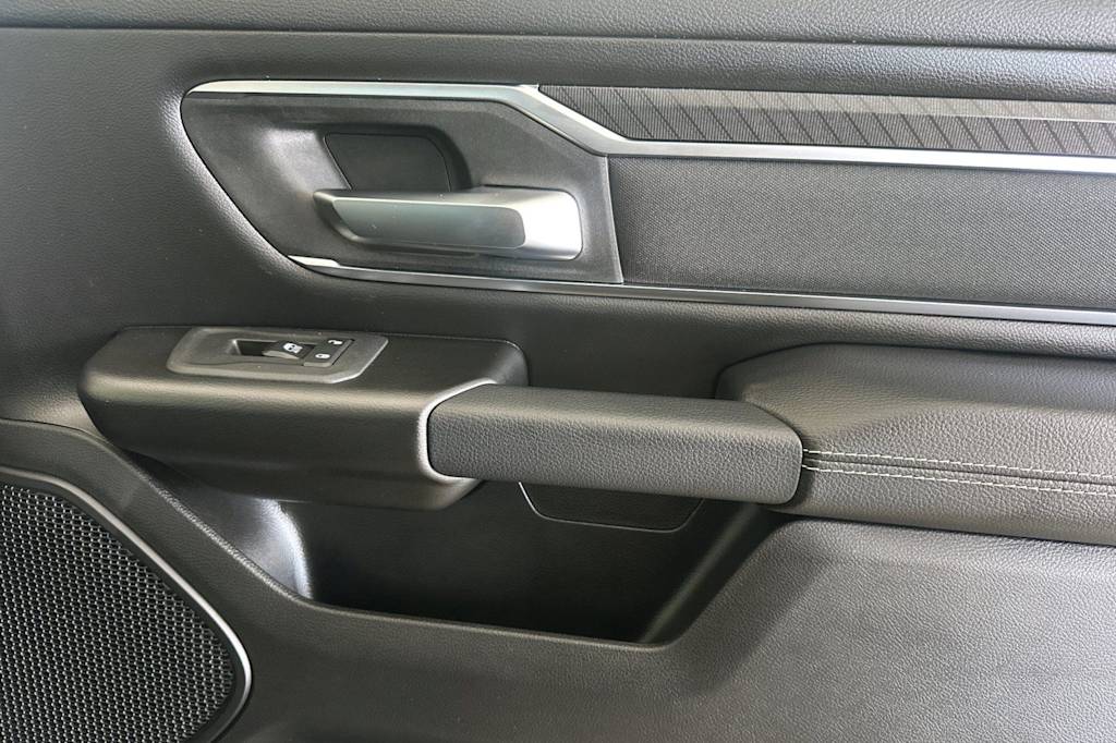 Thumbnail: 2026 RAM 1500 - 23