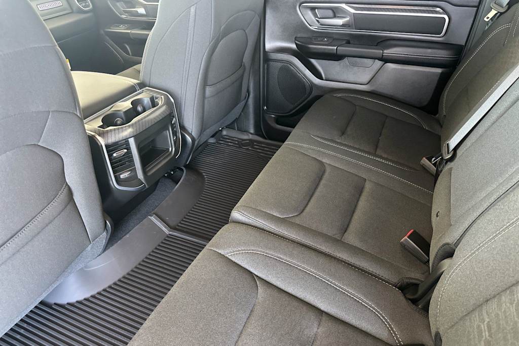 Thumbnail: 2026 RAM 1500 - 10