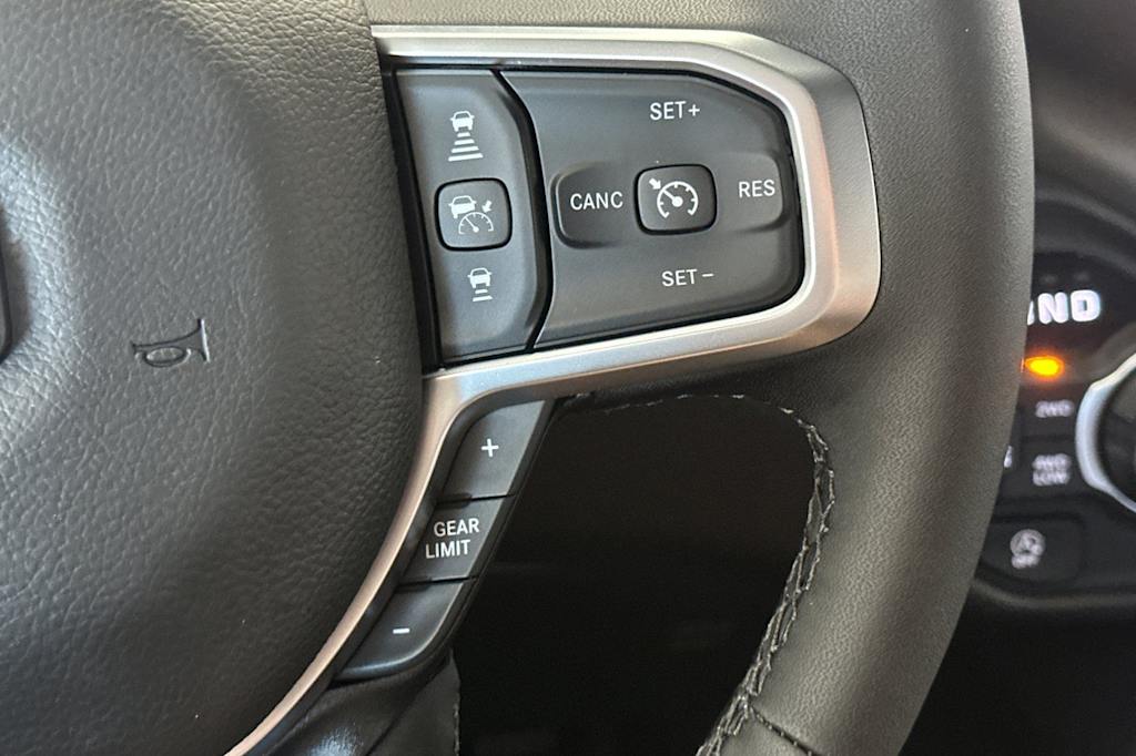 Thumbnail: 2026 RAM 1500 - 29