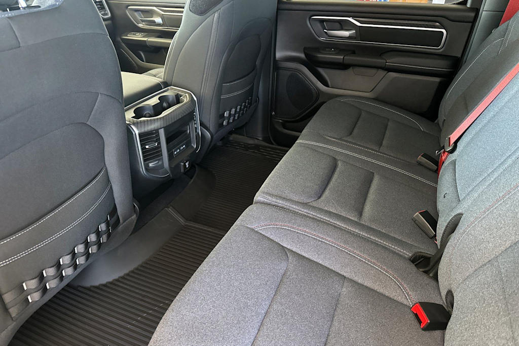 Thumbnail: 2026 RAM 1500 - 9
