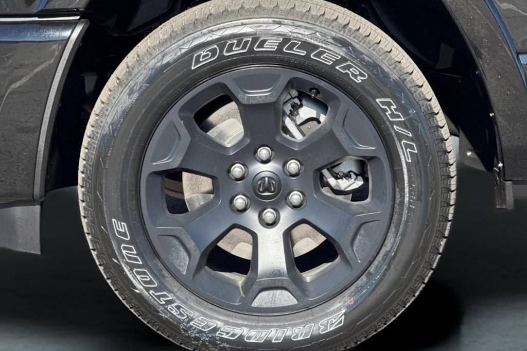 Thumbnail: 2026 RAM 1500 - 7