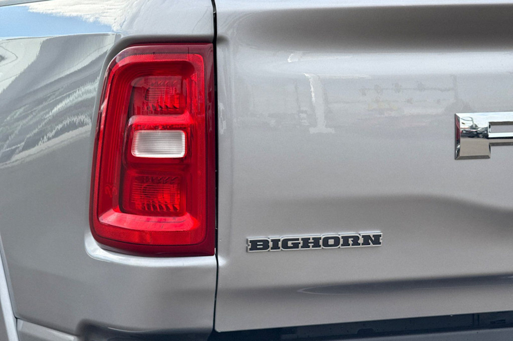 Thumbnail: 2026 RAM 1500 - 32