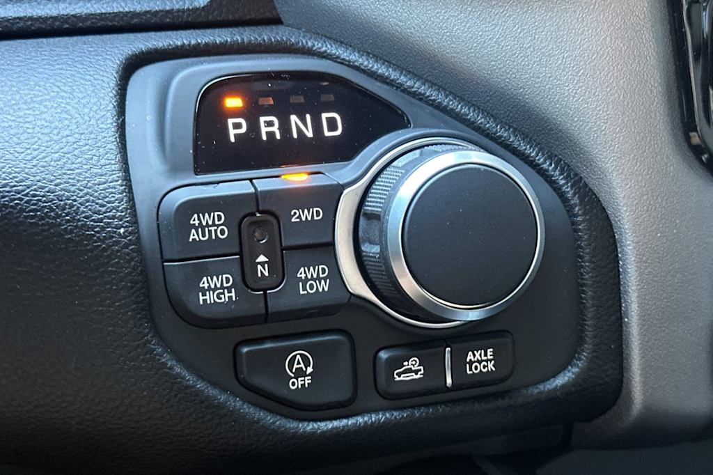 Thumbnail: 2026 RAM 1500 - 25
