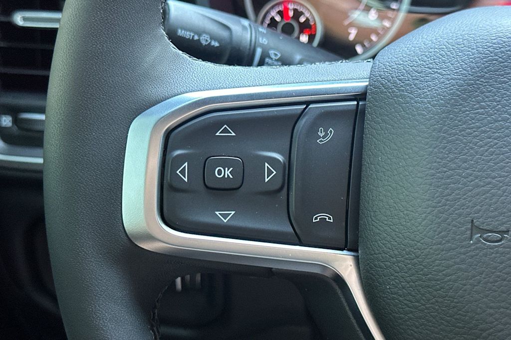 Thumbnail: 2026 RAM 1500 - 28
