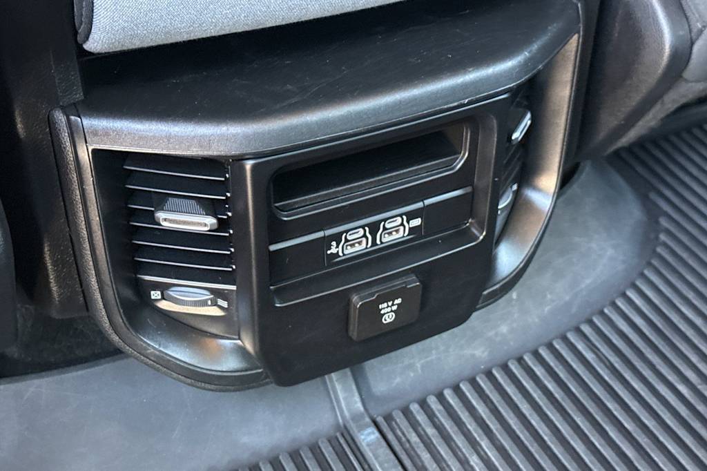 Thumbnail: 2019 RAM 1500 - 21