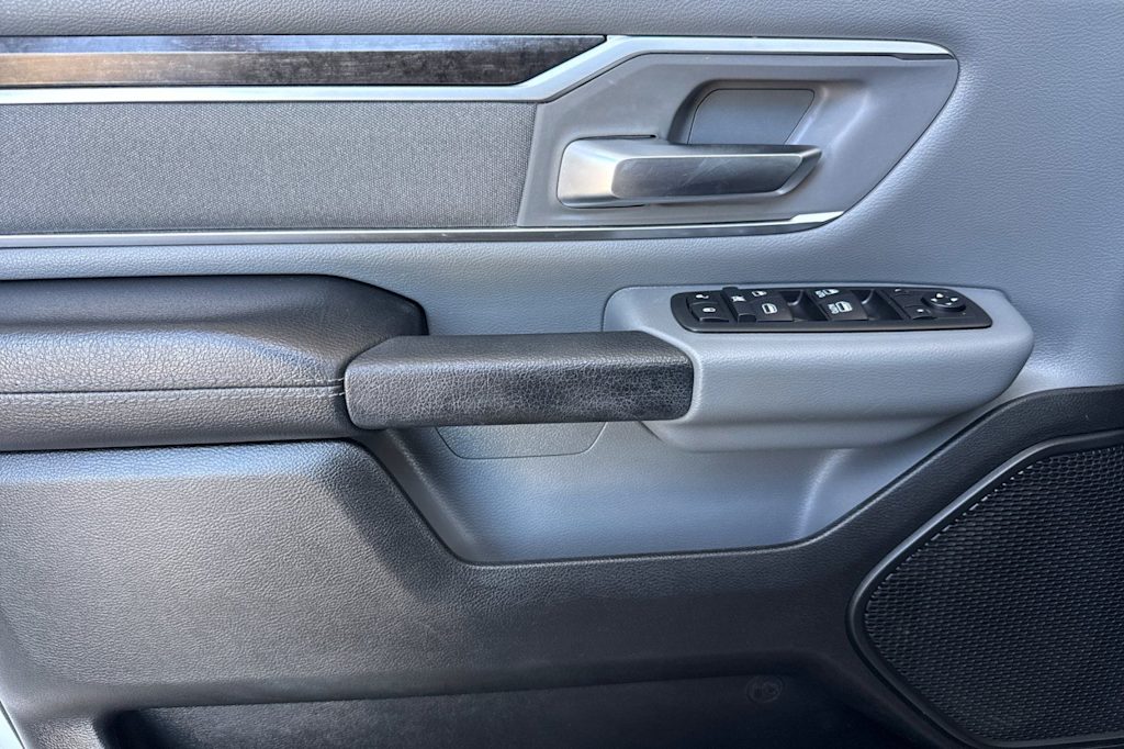Thumbnail: 2019 RAM 1500 - 19