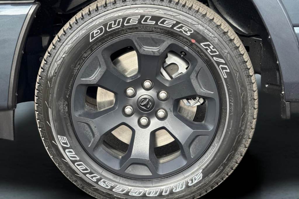 Thumbnail: 2026 RAM 1500 - 7