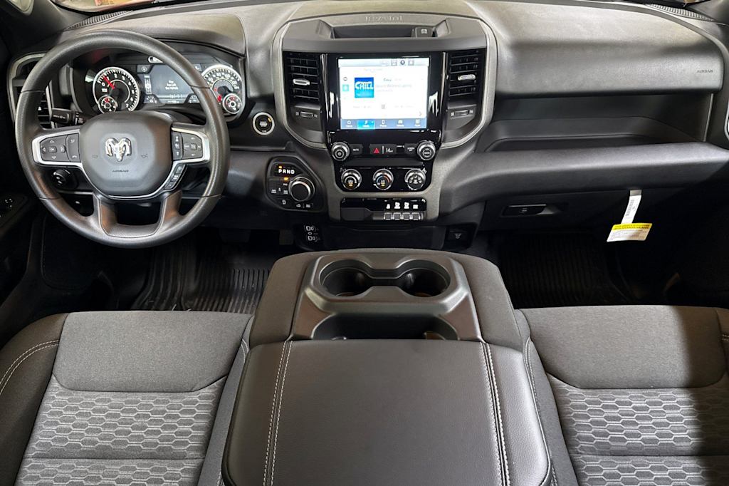 Thumbnail: 2025 RAM 1500 - 2