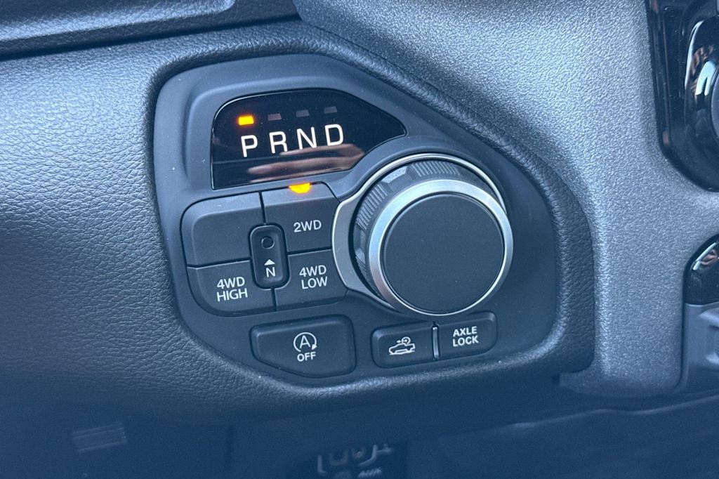 Thumbnail: 2026 RAM 1500 - 25