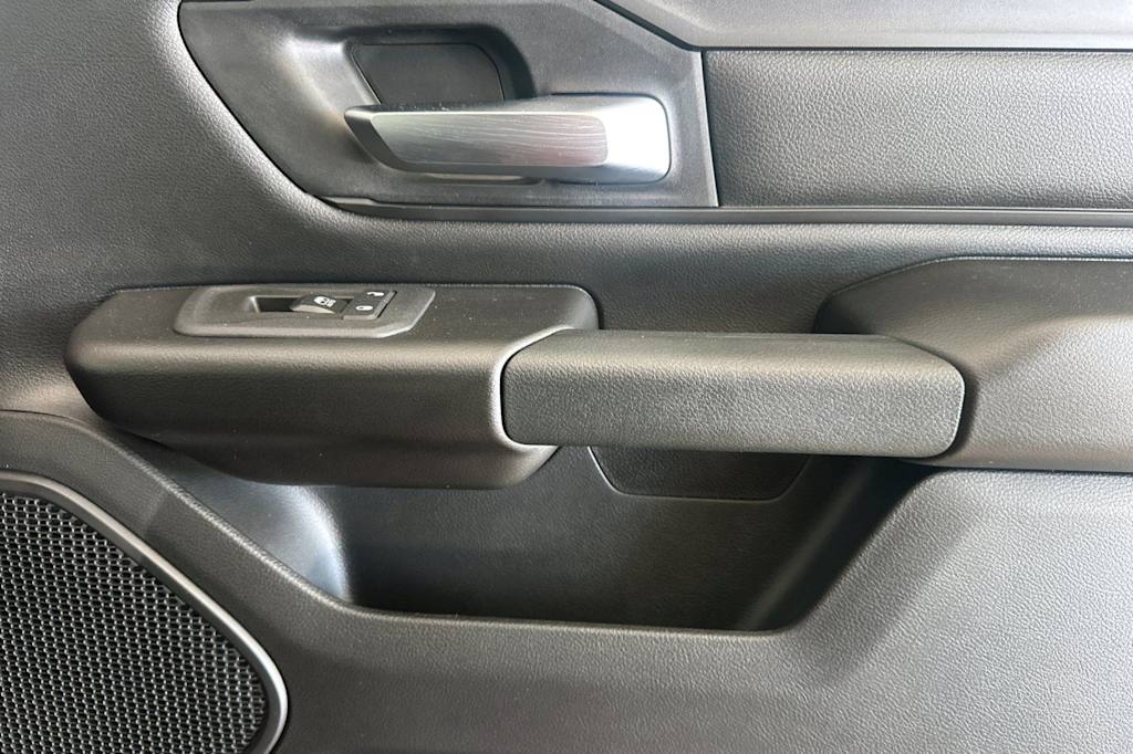 Thumbnail: 2026 RAM 1500 - 22