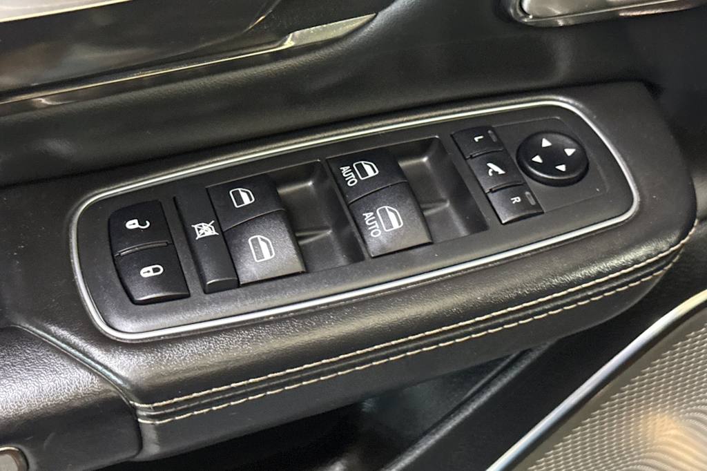 Thumbnail: 2019 RAM 1500 - 19