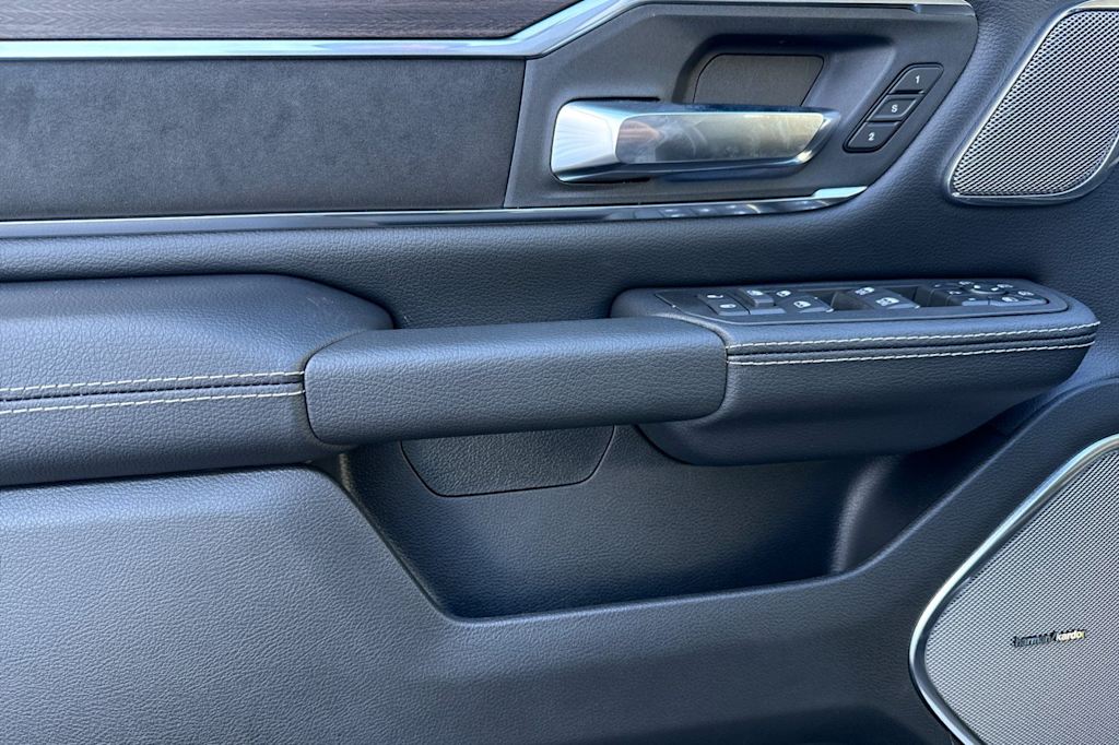 Thumbnail: 2026 RAM 1500 - 17