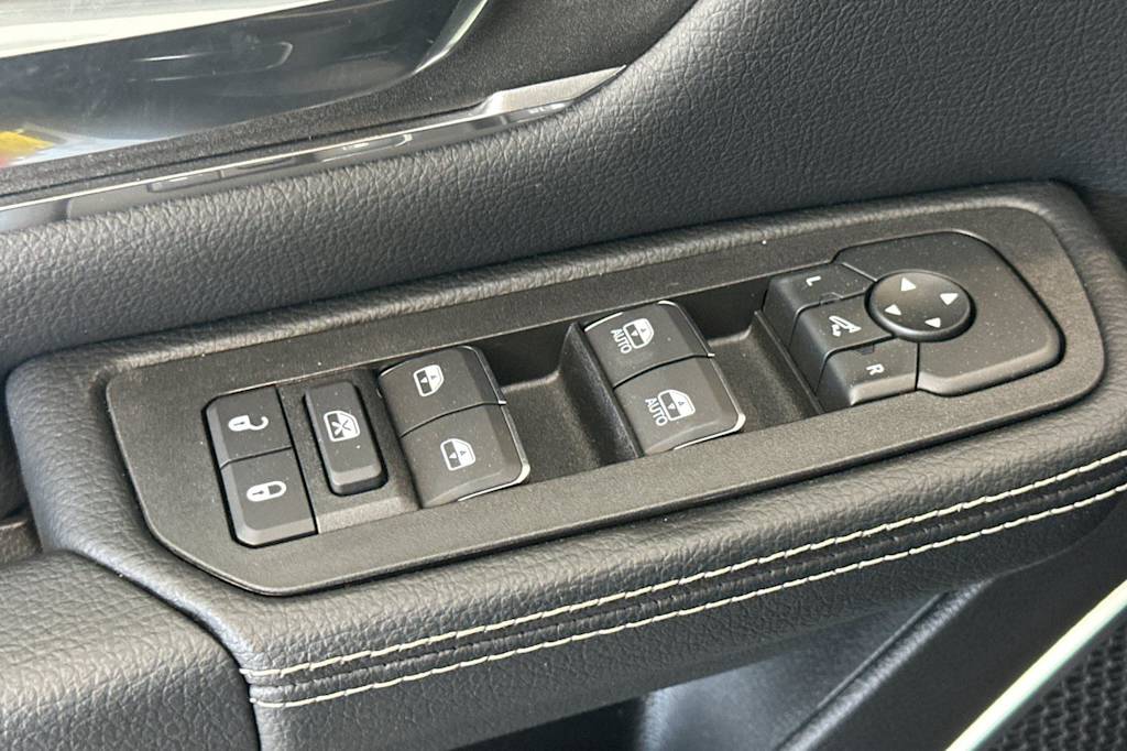Thumbnail: 2026 RAM 1500 - 20