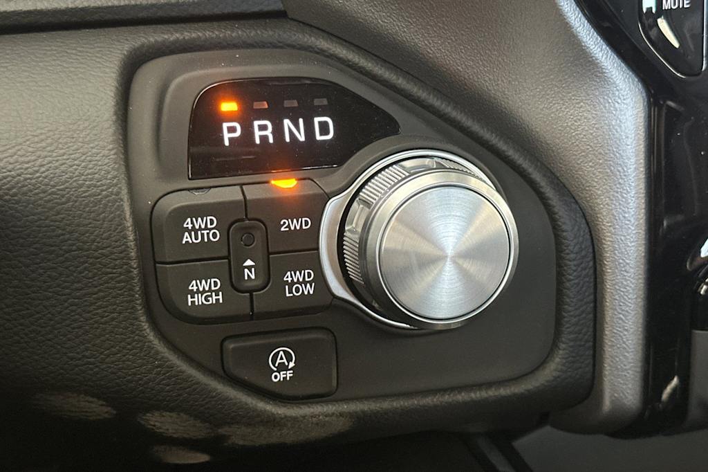 Thumbnail: 2026 RAM 1500 - 26