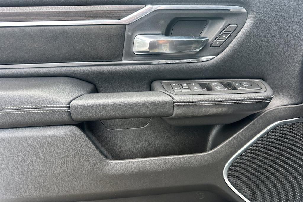 Thumbnail: 2026 RAM 1500 - 19