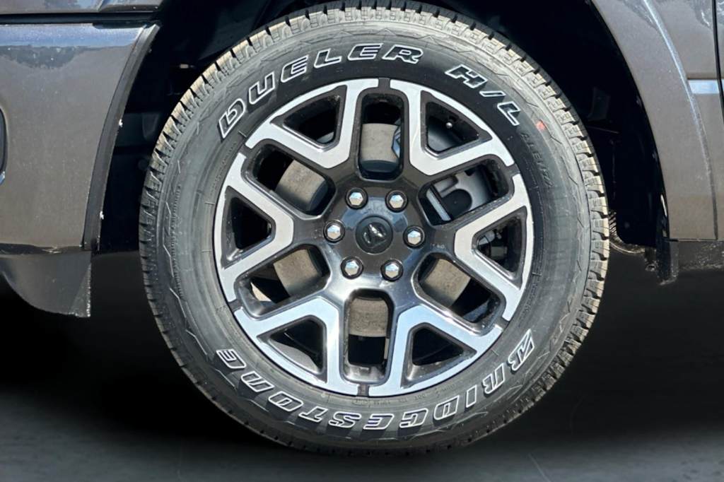 Thumbnail: 2026 RAM 1500 - 7