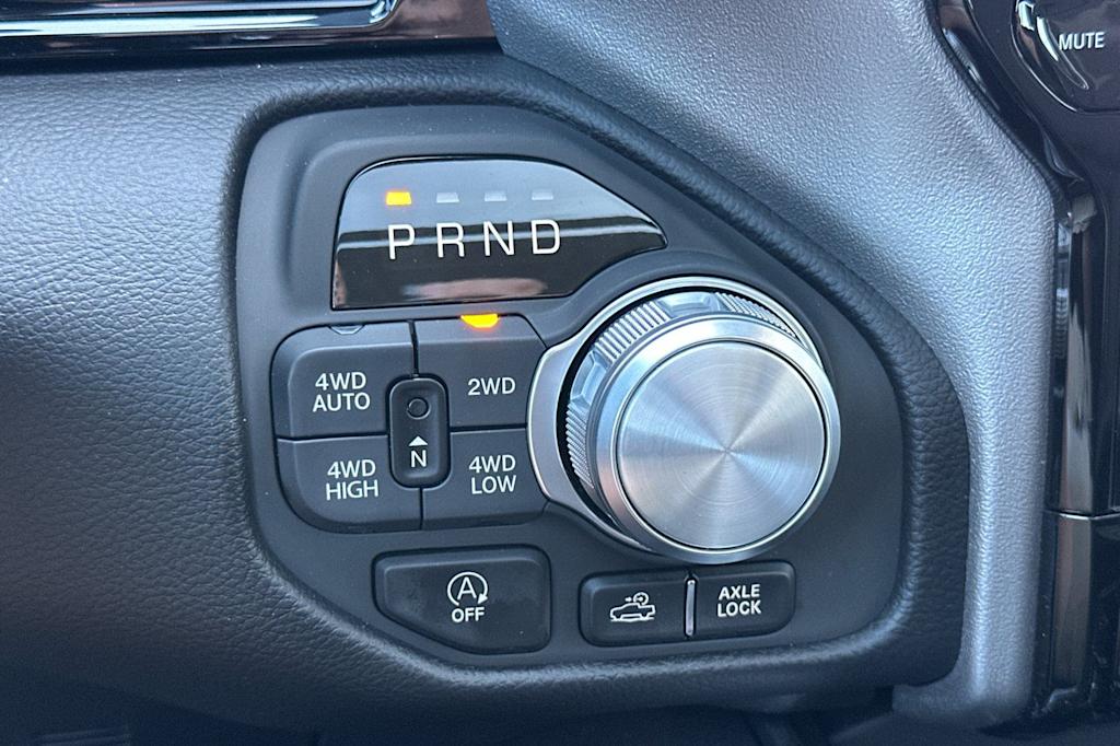 Thumbnail: 2026 RAM 1500 - 28