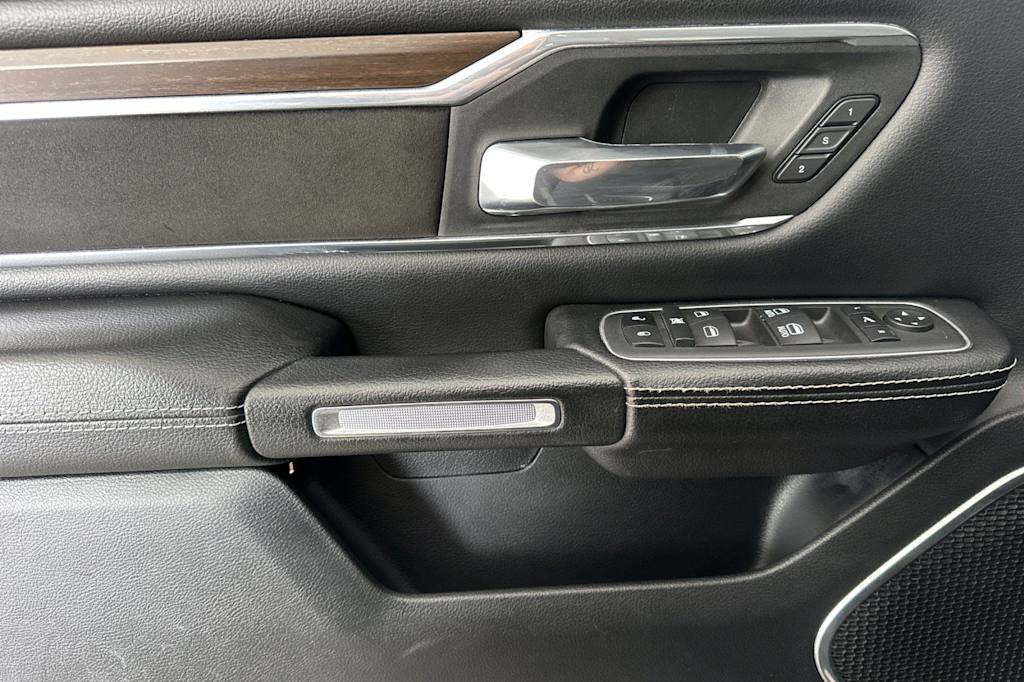 Thumbnail: 2022 RAM 1500 - 17