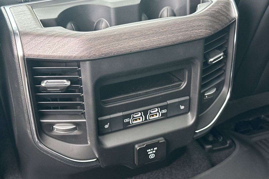 Thumbnail: 2026 RAM 1500 - 20