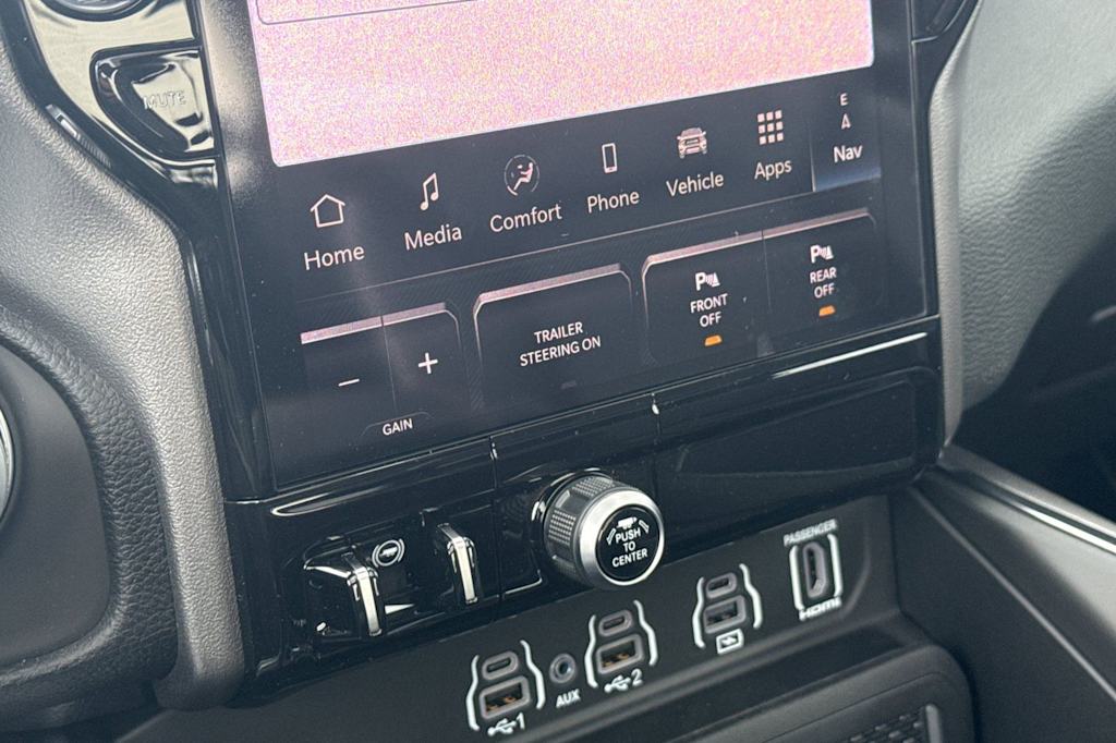 Thumbnail: 2026 RAM 1500 - 25