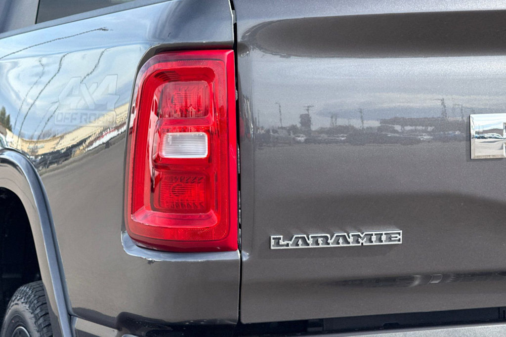 Thumbnail: 2026 RAM 1500 - 32