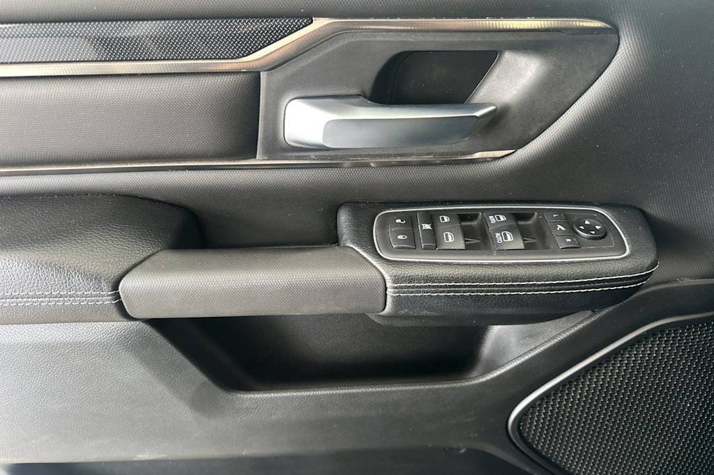 Thumbnail: 2020 RAM 1500 - 18