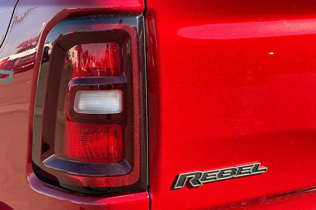 Thumbnail: 2026 RAM 1500 - 32