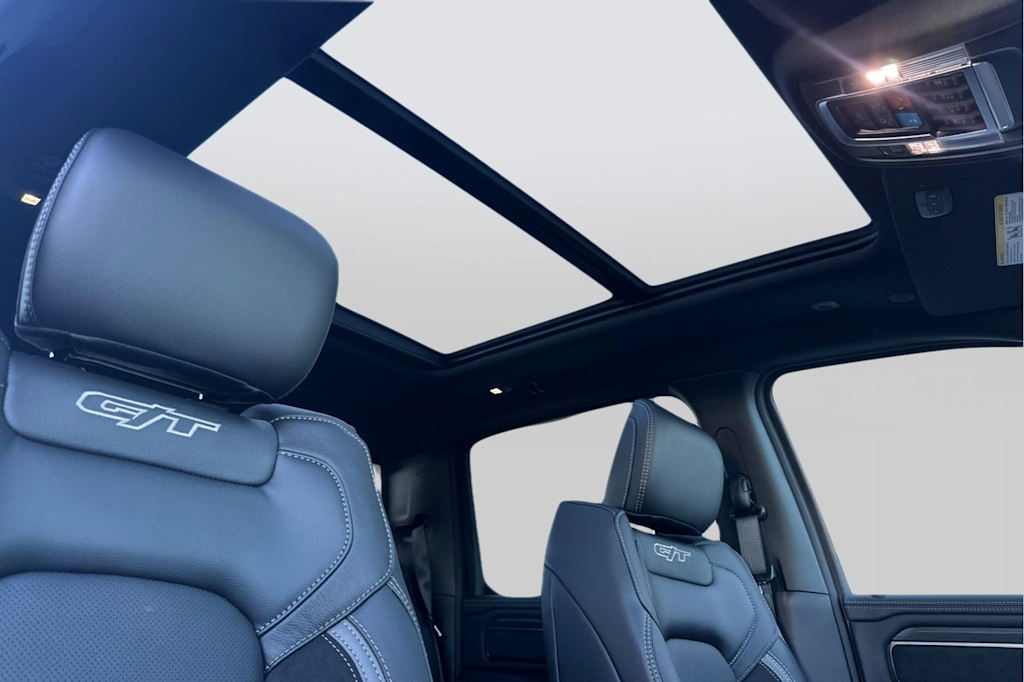 Thumbnail: 2026 RAM 1500 - 22