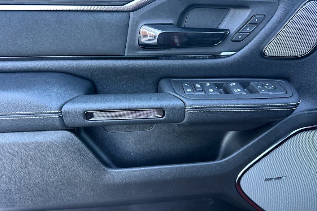 Thumbnail: 2026 RAM 1500 - 19
