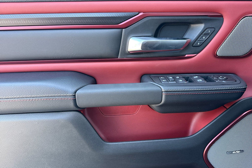 Thumbnail: 2026 RAM 1500 - 19