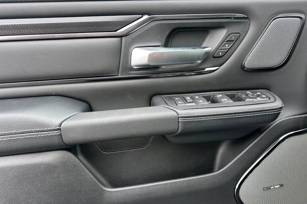 Thumbnail: 2026 RAM 1500 - 19