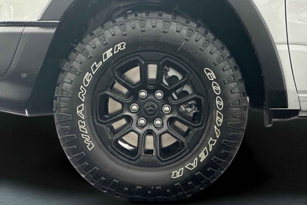 Thumbnail: 2026 RAM 1500 - 6