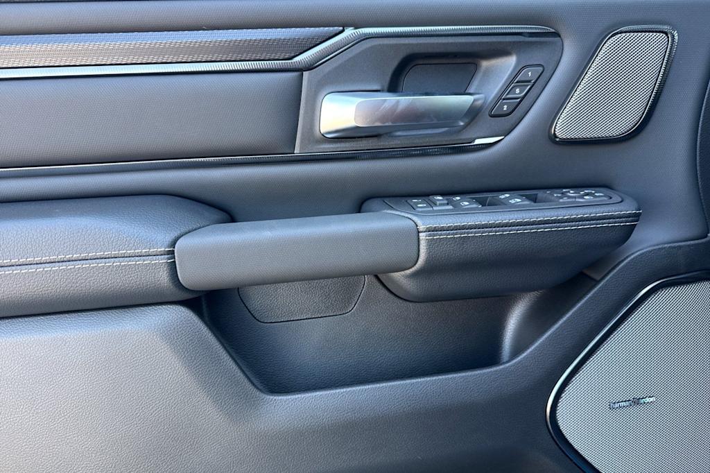 Thumbnail: 2026 RAM 1500 - 18