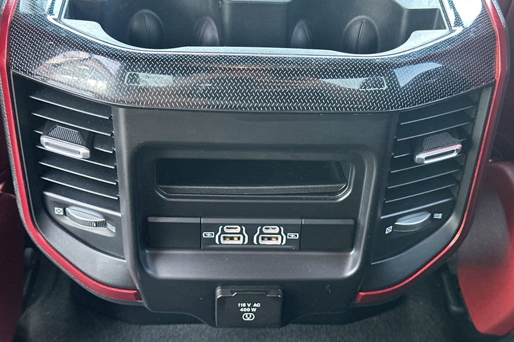 Thumbnail: 2022 RAM 1500 - 21