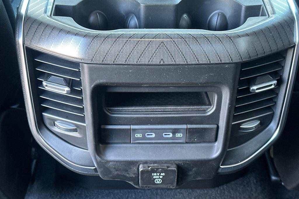 Thumbnail: 2026 RAM 1500 - 19