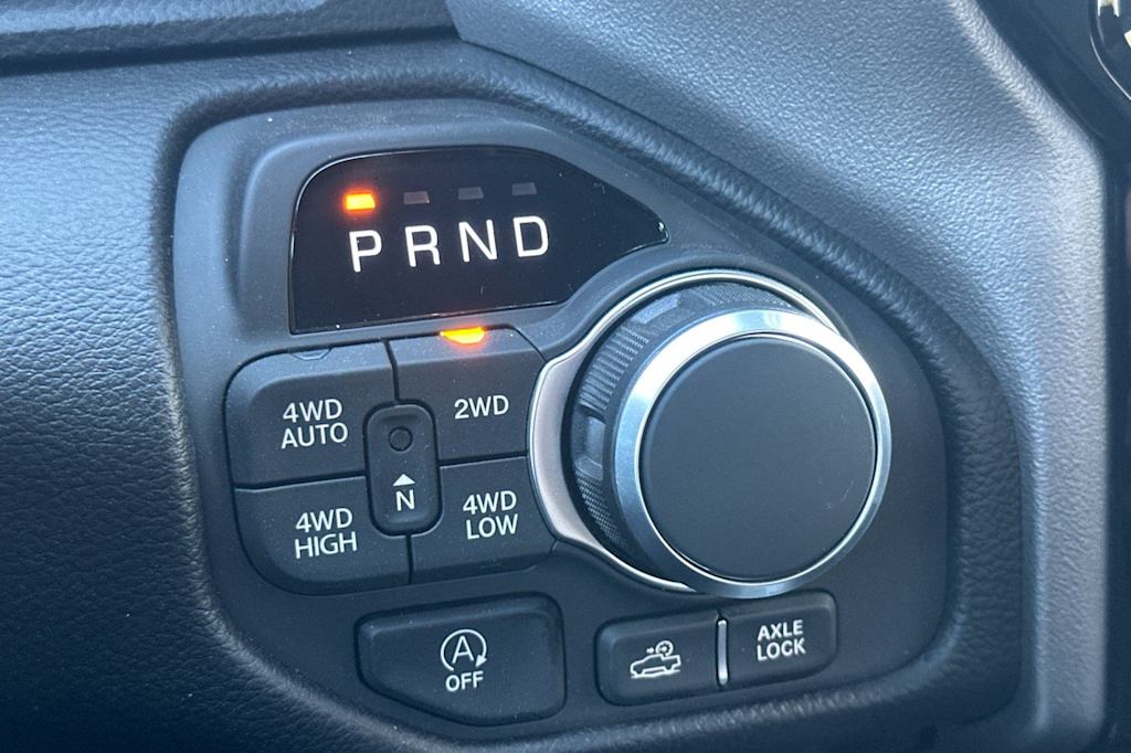 Thumbnail: 2026 RAM 1500 - 26