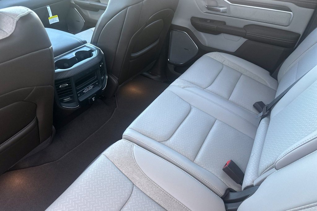 Thumbnail: 2026 RAM 1500 - 10