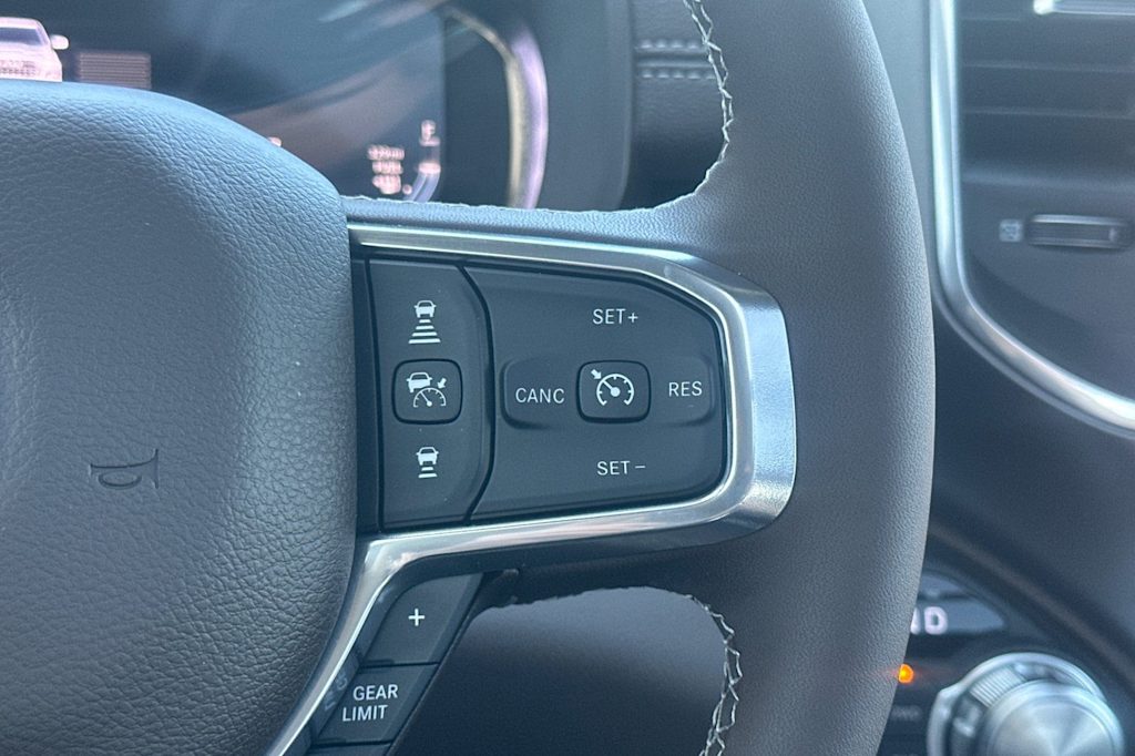 Thumbnail: 2026 RAM 1500 - 30