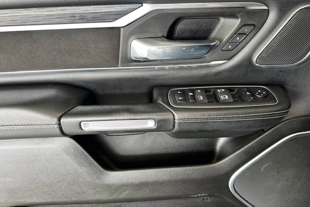 Thumbnail: 2023 RAM 1500 - 19