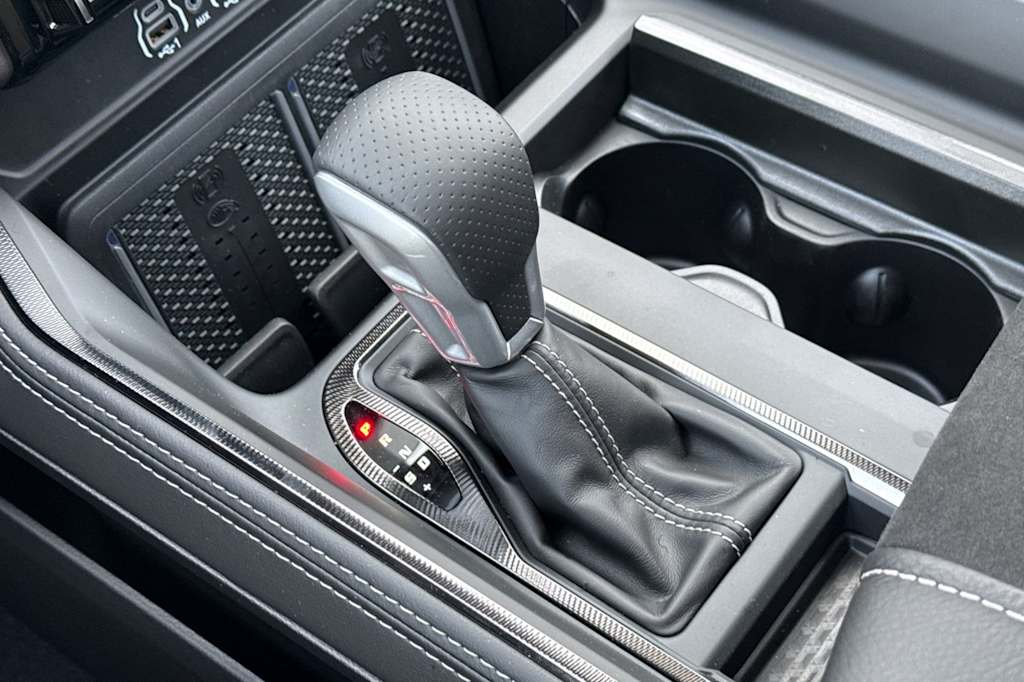 Thumbnail: 2026 RAM 1500 - 13