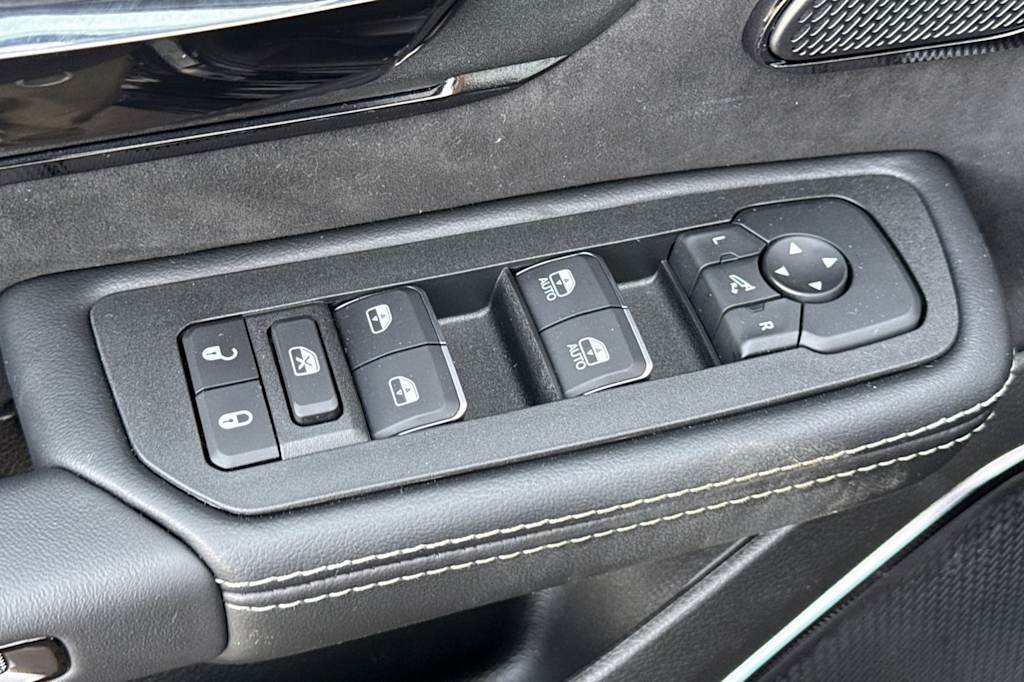 Thumbnail: 2026 RAM 1500 - 20