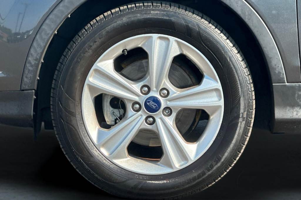 Thumbnail: 2016 Ford Escape - 7