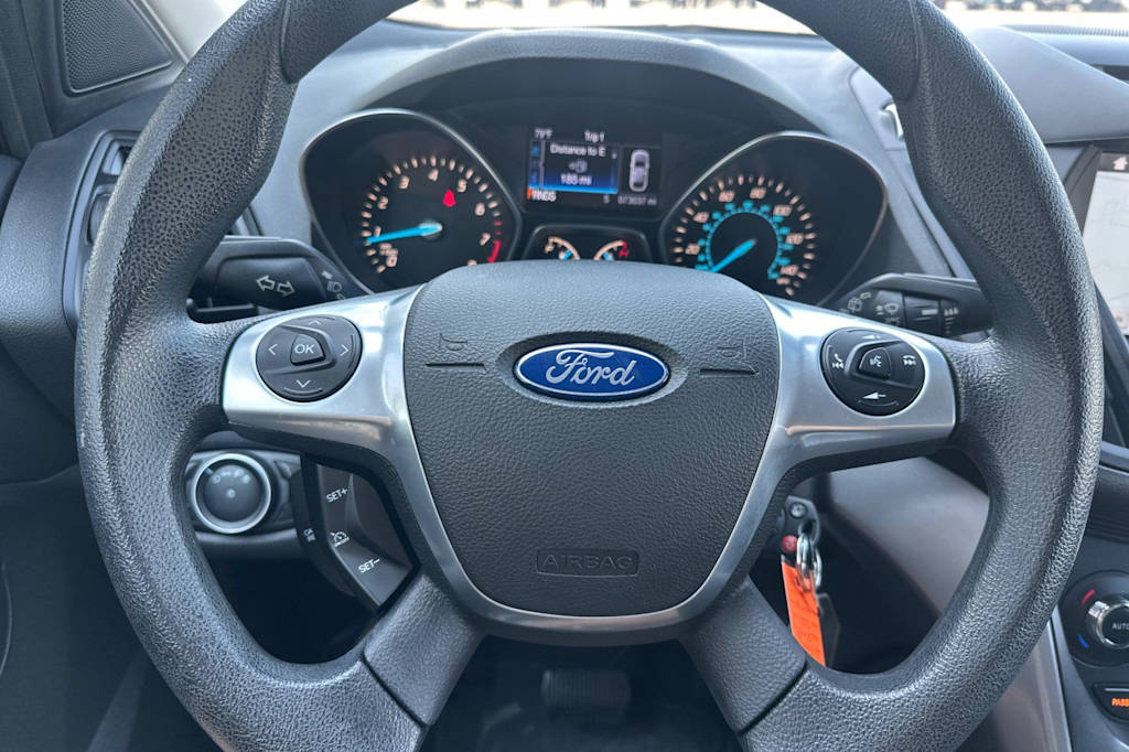 Thumbnail: 2016 Ford Escape - 26