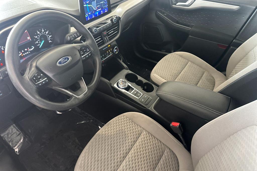 Thumbnail: 2020 Ford Escape - 8