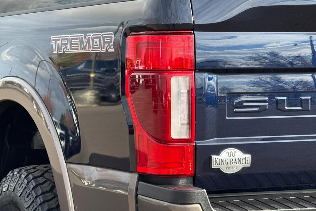 Thumbnail: 2022 Ford F-350 - 32