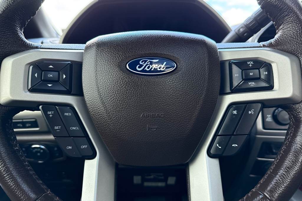 Thumbnail: 2022 Ford F-350 - 28